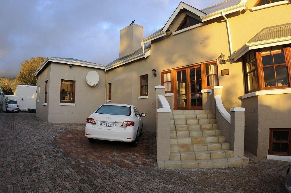 Summit Place Guest house 4*